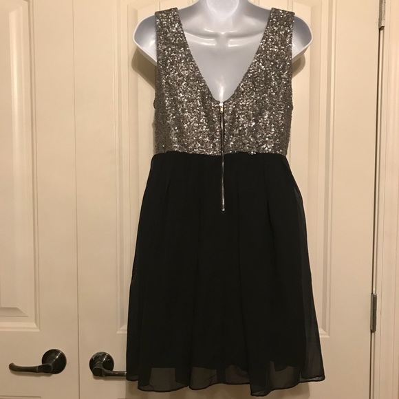 Sequin Dress - Picture 5 of 8
